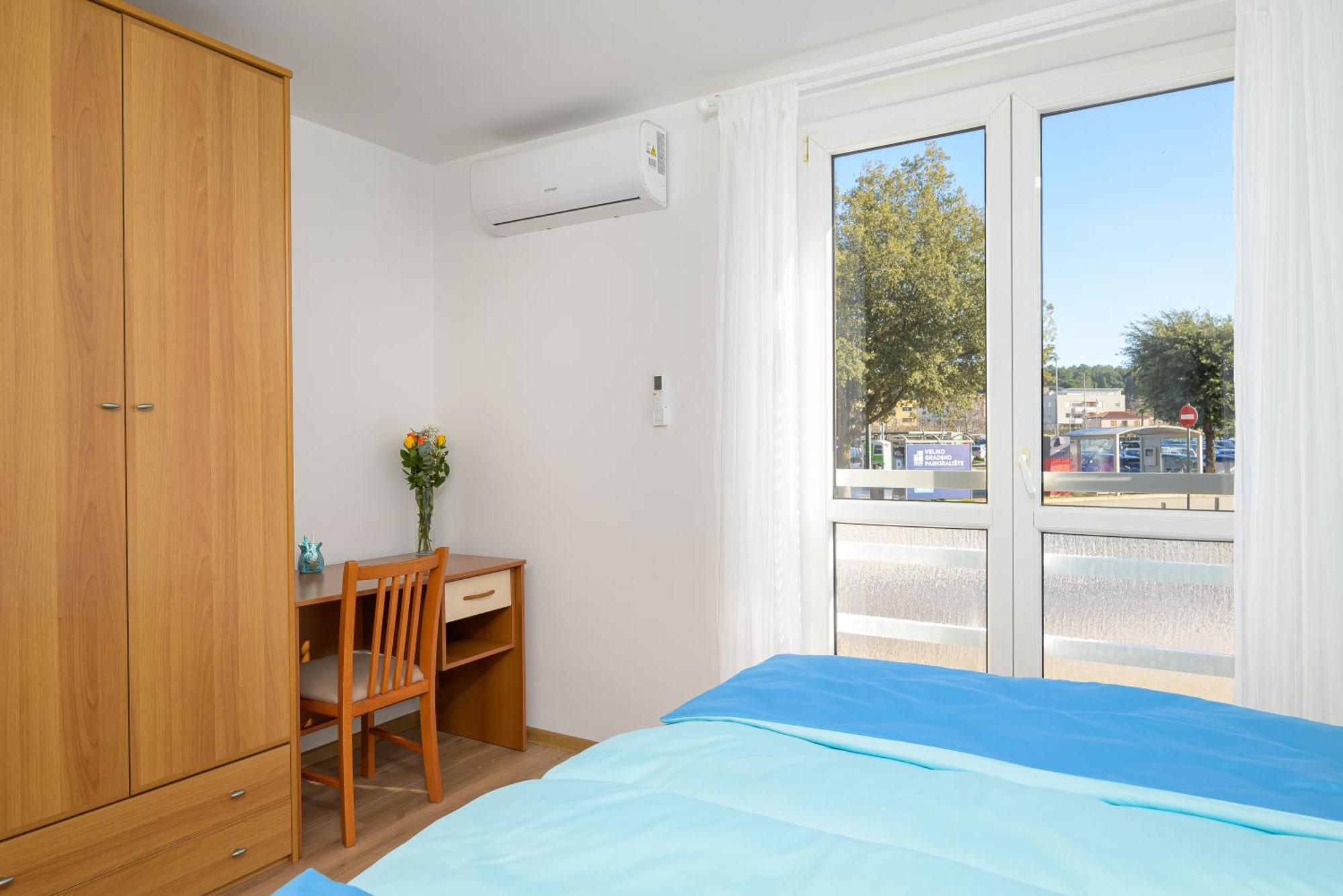 פורץ Apartment Pina מראה חיצוני תמונה