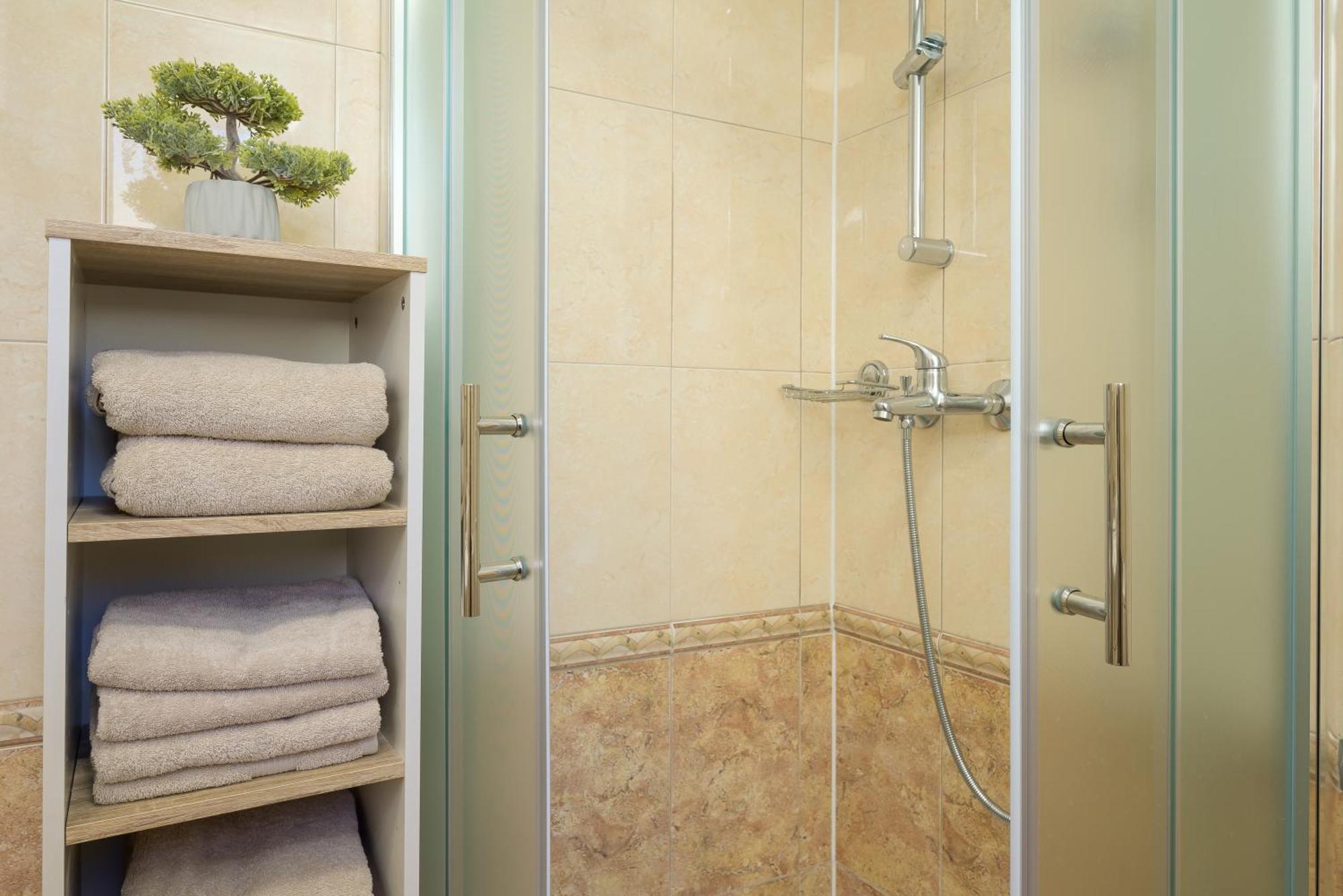 פורץ Apartment Pina מראה חיצוני תמונה