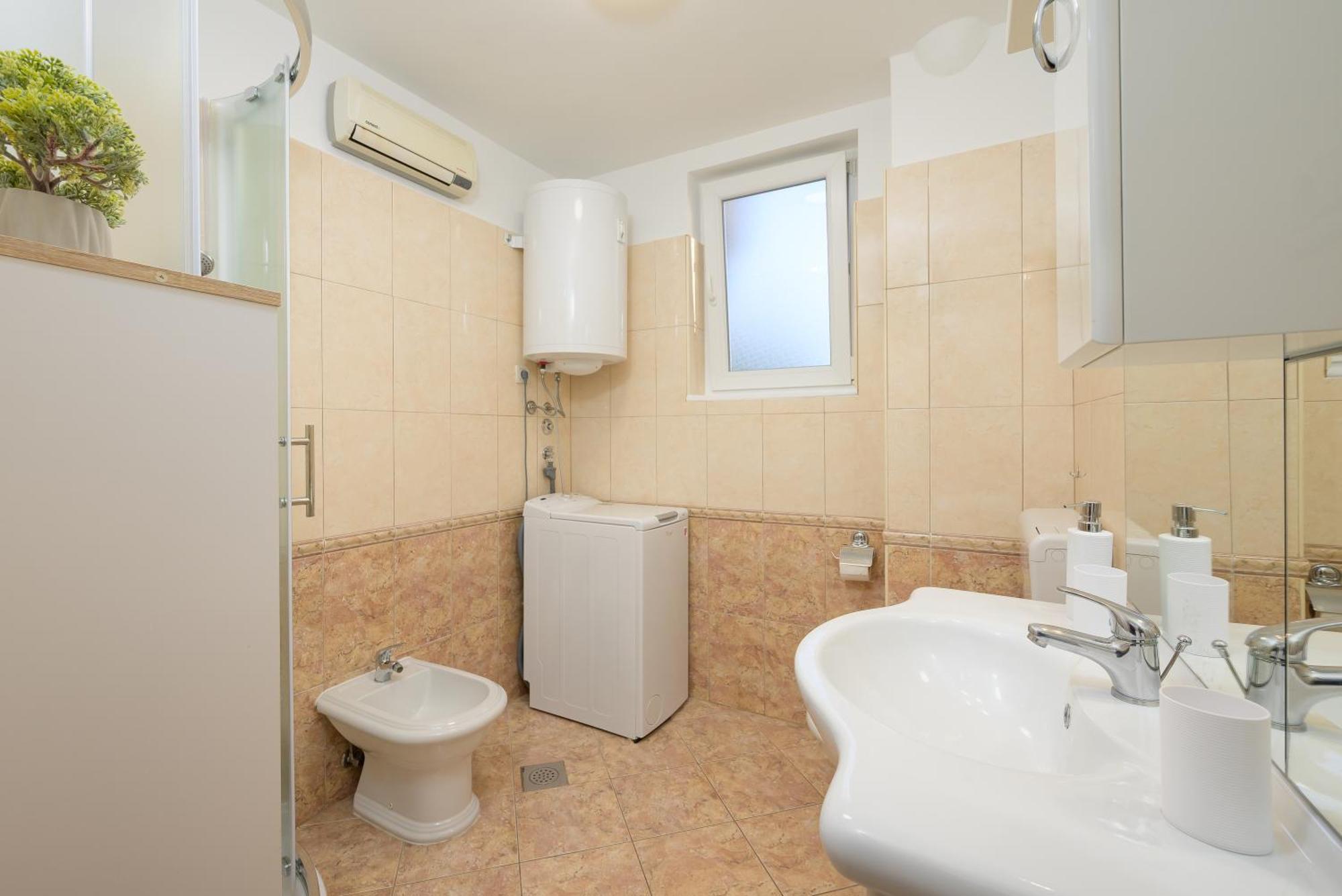 פורץ Apartment Pina מראה חיצוני תמונה